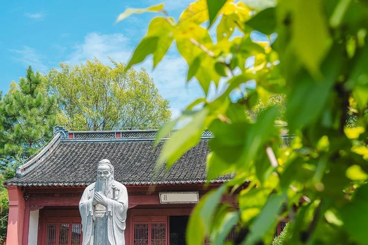 雅文共赏丨时月更迭,岁物丰成